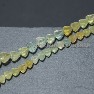Commandez en ligne des perles de préhnite naturelle facettées en forme de trilène. |   Marque Rozrincrystals.com du Gujarat - Product Image 2