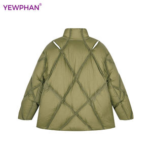 Marque privée disponible veste en duvet légère pour les femmes manteaux d'hiver de luxe bouffants - Product Image 5