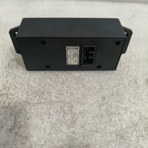 Commutateur à distance Hyundai 21Q6-30801 pour pièces d'excavatrice, matériau ABS, alimenté par batterie, IP21 - Product Image 3