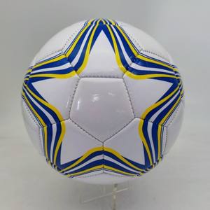 Ballon de football épaissi cousu à la machine pour les élèves du collège/lycée, idéal pour l'entraînement et les examens (taille 5), vente en gros - Product Image 1