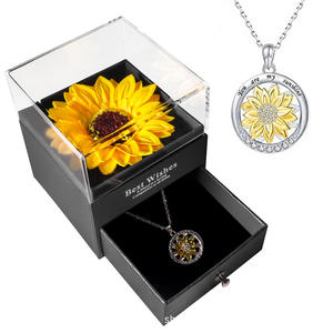 2025 gioielli di san valentino inossidabile sei il mio sole aperto ciondolo di girasole anello Set per regalo fidanzata mamma <span class=keywords><strong>moglie</strong></span> - Product Image 6