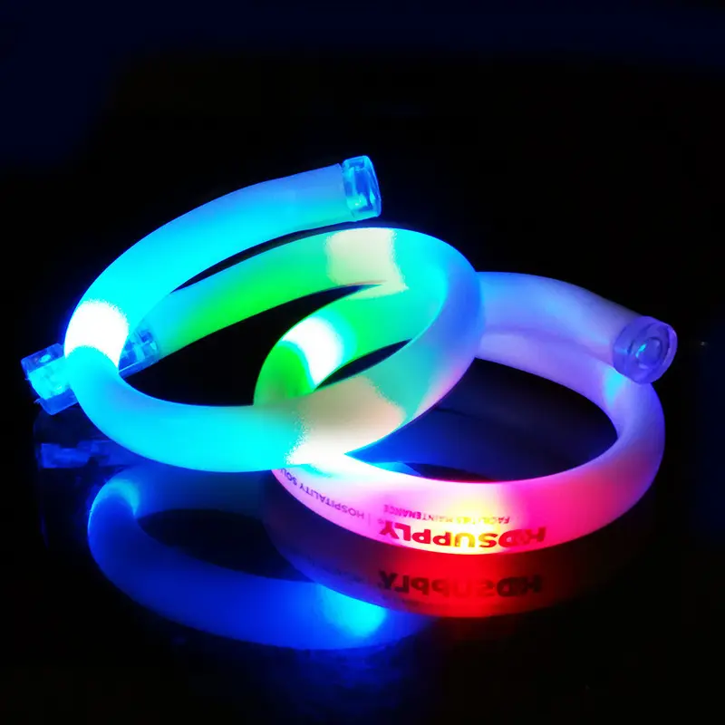 Gelang berkedip LED kualitas tinggi untuk ulang tahun perlengkapan pesta bersinar Halloween Gelang Bangle tari LED