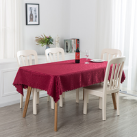 Nappe Rectangulaire Jacquard de Luxe à Bord Festonné Motif Floral Damassé pour Mariage, Banquet, Hôtel, Fête – Blanc, Rouge, Violet