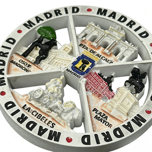 Magnete per Frigorifero 3D Personalizzabile Ecologico di Madrid, Spagna, Ornamento in Resina di Monumenti per Arredamento e Regalo - Product Image 3