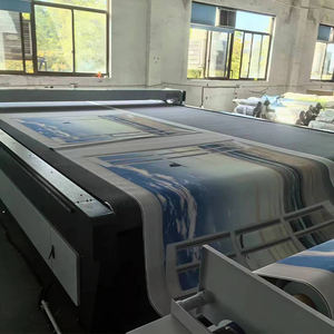 מכונת חיתוך יעילות גבוהה אוטומטית לחלוטין למחצלות רכב, מחצלות רצפה, גומי ו-EVA - Product Image 4