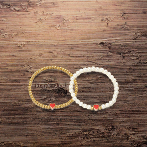 Pulsera Ajustable de Perlas Sintéticas con Espaciador Dorado, Brazalete Elástico con Cuentas y Dije de Corazón, Joyería Boho en Capas, Regalo - Product Image 3