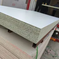 Panneaux de particules/panneaux de bois aggloméré mélaminé de qualité supérieure, couleur unie, aspect grain de bois, surface finie, qualité première classe pour armoire – Vente chaude