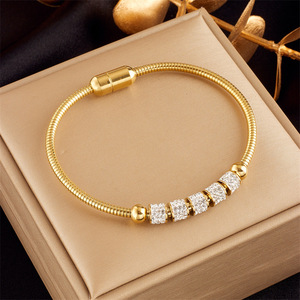 Lüks 18K altın kaplama zarif kelebek zirkonya Mujer Pulsera Brazaletes Charm paslanmaz çelik bilezik laminlaminado - Product Image 1
