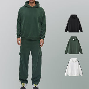 ชุดฮู้ดดี้ลายทางสีดำแบบกำหนดเอง ไซส์พลัส ผ้าโพลีคอตตอน ทรงขาตรง ชุดวอร์มแบบ unisex สไตล์อเมริกัน เสื้อฮู้ดดี้แบบสวมหัว - Product Image 1