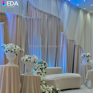 LEDA Nouveau design, cadre de rideau ondulé géant en métal marron clair pour décorations de fête et événements, idéal pour les mariages - Product Image 4