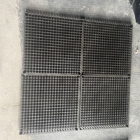 Celdas de drenaje Tablero de drenaje de HDPE de 500mm Sistema moderno de techo de garaje Paisaje Jardín Presa Campo de fútbol Campo de golf Tablero de goteo