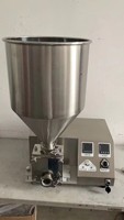 Machine commerciale de remplissage et de glaçage pour pain et gâteaux