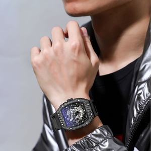 Montre squelette ZIDO pour homme avec gravure 3D Phénix, boîtier tonneau noir serti de pierres, montre-bracelet à quartz, bracelet en silicone, montre-bracelet tendance - Product Image 4