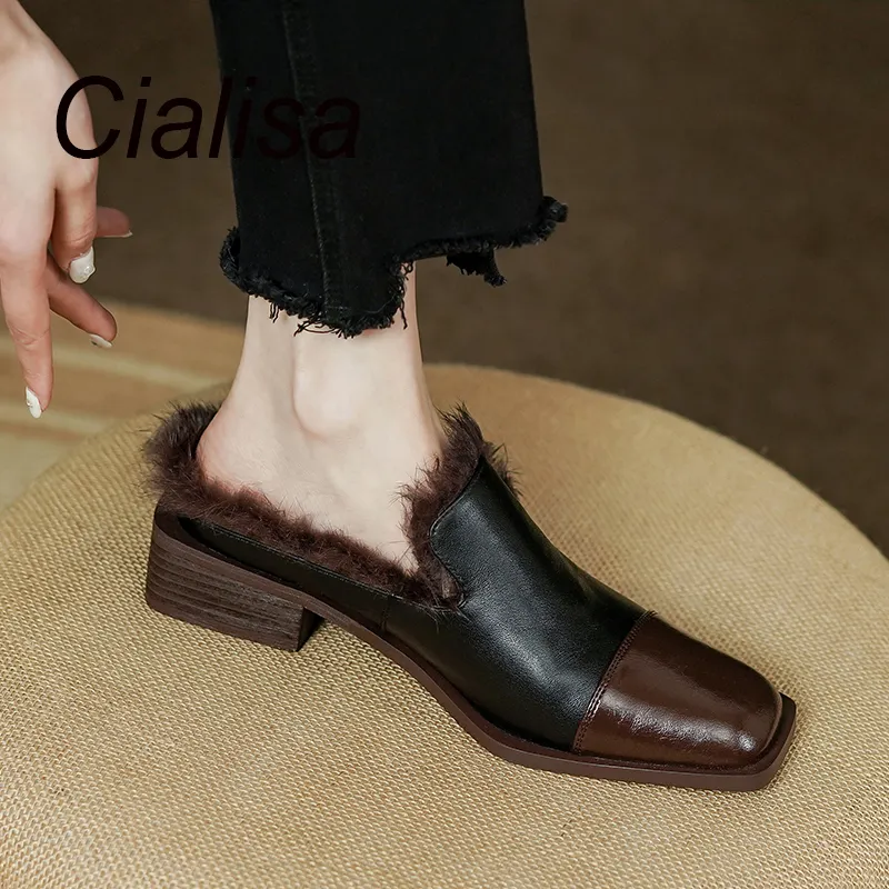 حذاء نسائي شتوي من الجلد الأصلي من Cialisa, حذاء نسائي شتوي من الجلد الطبيعي موديل 2022 ، حذاء دافئ رائع منفوش لحفلات الكريسماس للنساء