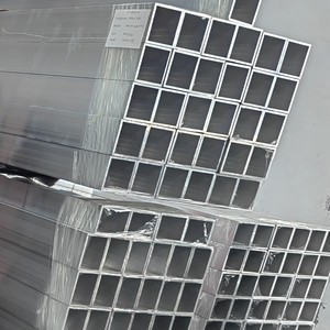 Tube en alliage d'aluminium 5083 durable, extrudé, soudable, pliable, découpable, surface polie, dureté T3-T8 pour diverses applications - Product Image 4