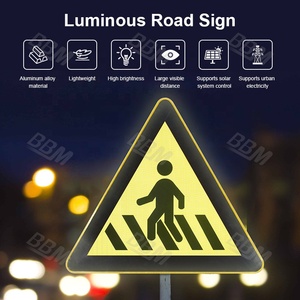 Panneau de signalisation de sécurité routière portable en aluminium décoratif rétroréfléchissant imperméable et durable pour les chantiers de construction - Product Image 2