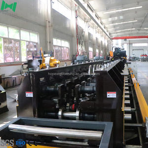 Ligne de production automatique de chemins de câbles en acier galvanisé perforé, machine de formage à froid pour la gestion industrielle des câbles - Product Image 2