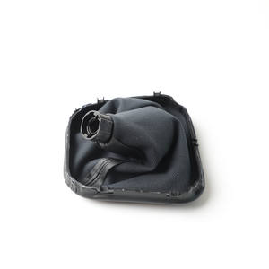 Housse de pommeau de levier de vitesse en cuir pour véhicules Mercedes-Benz, lavable - Product Image 3
