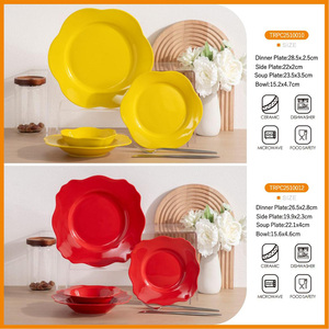 Juego de vajilla de cerámica de 24 piezas, color rojo brillante, platos cuadrados de porcelana roja con esmalte de color para fiestas. - Product Image 6