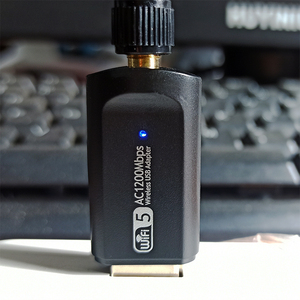 <span class=keywords><strong>Mini</strong></span> <span class=keywords><strong>USB</strong></span> receiver 1200Mbps 802.11ac Antenna Dongle băng tần kép Wifi <span class=keywords><strong>Adapter</strong></span> cho máy tính - Product Image 5