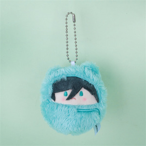 بيع بالجملة قفل أزرق باتشيرا ميغورو تشيجيري Hyoma Isagi Yoichi Nagi Seishiro Rin Itoshi 7 قلادة سلسلة مفاتيح لعبة دمية قطيفة - Product Image 2