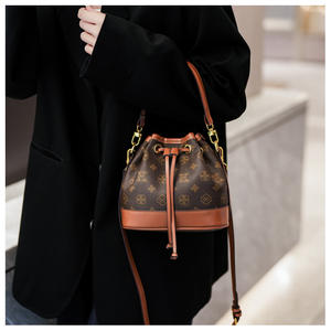 Bolsos de Mano de Cuero PVC con Cordón para Mujer, Bolso Bandolera Marrón Personalizado, Bolso de Hombro de Diseñador de Lujo - Product Image 4