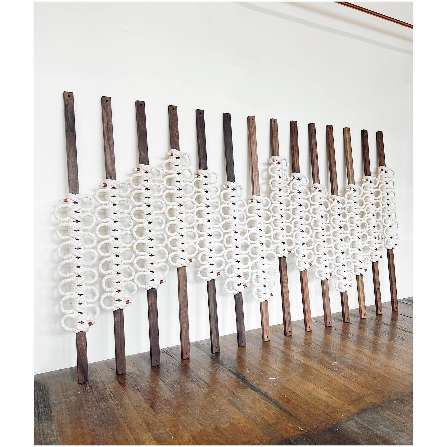 Modern Customized Accept Macrame Wall Hanging Knot Interior Art Backdrop Hotel Office Restaurant Home Decoration EH2502082 · image 3