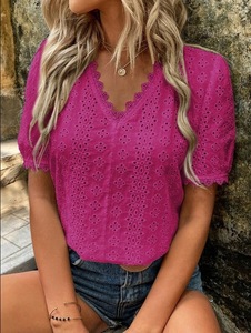 2025 été femmes T-<span class=keywords><strong>shirt</strong></span> décontracté col en v à manches courtes dentelle <span class=keywords><strong>Blouse</strong></span> couleur Pure coupe ample Simple mode non tissé méthode de tissage - Product Image 2