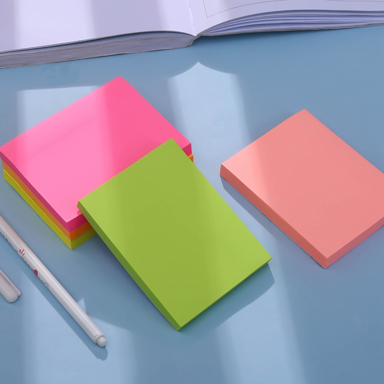 Оптовая продажа, офсетная бумага 7,5X7,5, канцелярские принадлежности, офисные Липкие заметки на заказ, Липкие заметки, блокнот для записей