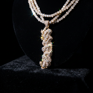 Collar con colgante de garra de moissanita de plata 925, cadena de tenis estilo Iced Out Fang, joyería Hip Hop con letras gruesas - Product Image 1