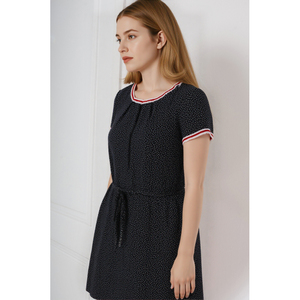 Vestido Corto Negro Estampado para Mujer, Nuevo Modelo 2025, Cintura con Cordón Ajustable y Ribete en Contraste para Uso Diario Informal - Product Image 3