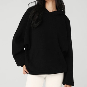 เสื้อฮู้ดไหมพรมผู้หญิงแบบเรียบ  คุณภาพสูง ราคาโรงงาน รับสั่งทำโลโก้ - Product Image 1