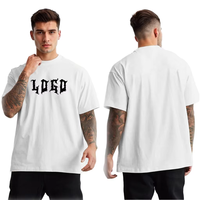 T-shirt surdimensionné pour homme avec impression de lettres gothiques anciennes anglaises, style vintage délavé à l'acide, streetwear avec finition usée