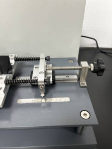 Equipo <span class=keywords><strong>de</strong></span> Prueba <span class=keywords><strong>de</strong></span> Resistencia al Desgaste para Tejidos Recubiertos <span class=keywords><strong>de</strong></span> Cuero GB/T 8948-2008 - Product Image 5