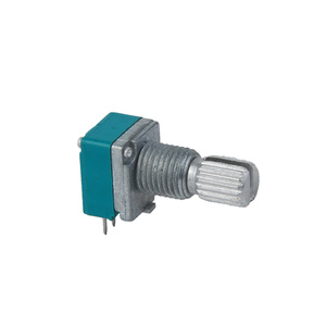 Potenciómetro de película de carbono de uso general, eje metálico, tipo horizontal, en oferta. - Product Image 1