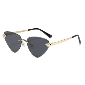 Stylish Metal Rimmed Cheetah Triangle <b>Sunglasses</b> For Women Black Frame Pc Lens Uv400 Protection Light Weight Sunshades - Product Image 5