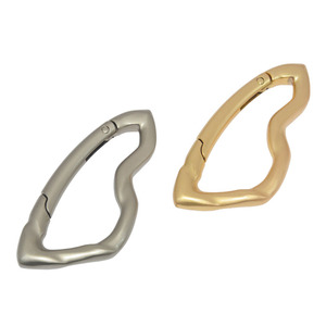 Bán Buôn Bình Thường Chất Lượng Tùy Chỉnh Hợp Kim Kim Loại Mùa Xuân Vòng Khóa Carabiner Snap Hook Cho Túi Móc Chìa Khóa - Product Image 1