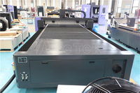 Machine de découpe laser à fibre en stock UE 3015, découpeuse laser CNC pour plaques métalliques 3000W Raycus