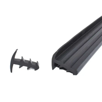 Xinhong XHGF-EPDM Segel Karet EPDM Hitam Tahan Cuaca Bentuk T dengan Duri Pengunci Otomatis untuk Celah Panel Surya Modul PV