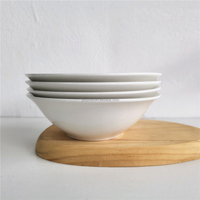 Set d'assiettes en porcelaine à bord rond blanc pur 16 pièces Set de vaisselle en céramique V Mug