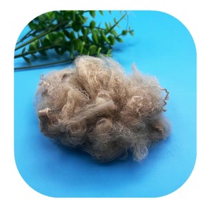 <span class=keywords><strong>Ouate</strong></span> en fibre de polyester <span class=keywords><strong>siliconée</strong></span> creuse de qualité supérieure 1.33dtex – Achetez de la fibre de polyester en Chine - Product Image 2