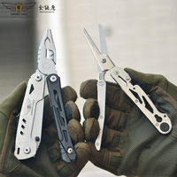 Multi-Tool Couteau de poche métrique avec mâchoire dentelée Équipement de survie de camping Pince pliante Ciseaux et tournevis OEM Personnalisable