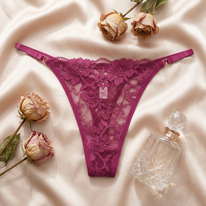 Culotte string en dentelle florale pour femme, à fines bretelles, en maille transparente, sexy, élégante, respirante, taille basse, vente en gros - Product Image 2