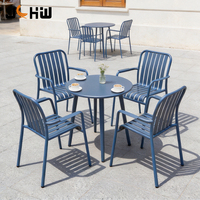 Ensemble de meubles de restaurant modernes en aluminium avec cadre de couleur personnalisée en usine, ensemble de table et de chaises de bistrot pour l'extérieur