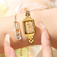 Jam Tangan Mini Emas Mewah dengan Dial Persegi Panjang untuk Wanita Retro Elegan Diameter Dial 19mm Gerakan Kuarsa