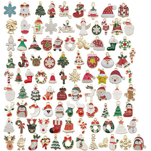 Pendentifs de Noël en alliage de zinc, motifs de dessins animés variés, 100 pièces, accessoires de bijoux DIY, décorations de fêtes, Père Noël, rennes, flocons de neige - Product Image 5
