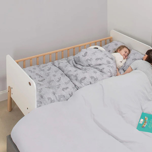 <span class=keywords><strong>Letto</strong></span> per Bambini in Legno Massello 2-in-1, <span class=keywords><strong>Letto</strong></span> <span class=keywords><strong>Singolo</strong></span> per Bambini <span class=keywords><strong>con</strong></span> Sponda di Sicurezza Rimovibile per Camera da <span class=keywords><strong>Letto</strong></span> - Product Image 2