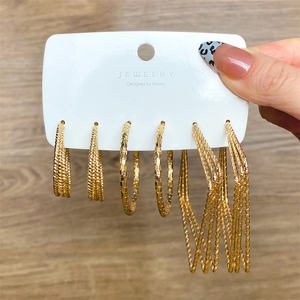 VKME – ensemble de boucles d'oreilles en métal pour femmes, créoles en alliage torsadées, grand cœur rond géométrique, Huggie, <span class=keywords><strong>2022</strong></span> - Product Image 3