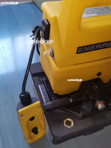 Pompe hydraulique électrique ENERPAC PUJ1200E pour vérification des vérins à simple effet, 220V, protection IP65, précision 1%, garantie 1 an - Product Image 2