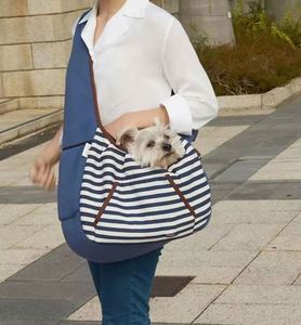 BSCI factory BSCI Factory Custom Portable Pet Bag Carrier <b>Dog</b> <b>Sling</b> Carrier <b>Dog</b> Bag Carrier - Product Image 2